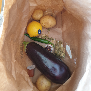 3 small potatoes, an aubergine, a lemon and some seeds/spices - not worth £15. 